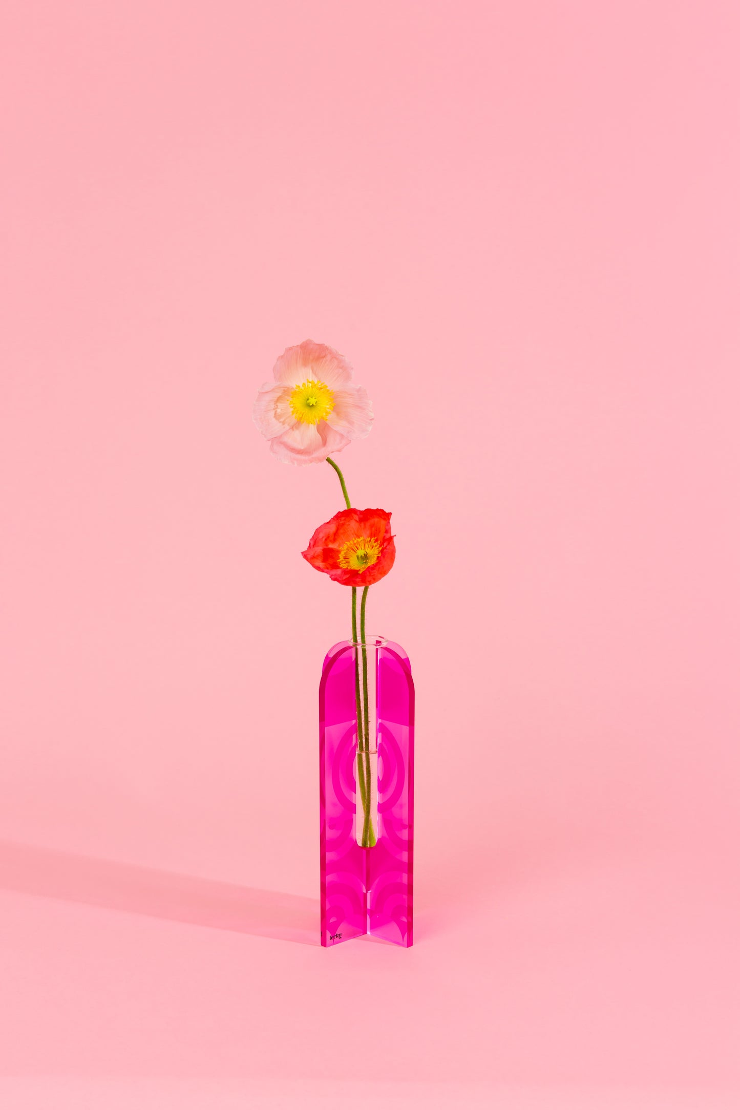 Acrylic Stem Vase - Printed Lilac & Magenta Bullseye